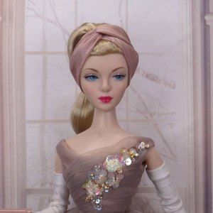 Meet your Posher, Brenda